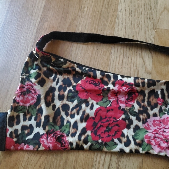 Torrid Curves Animal Print Floral Womans 44C Bra - Picture 6 of 6